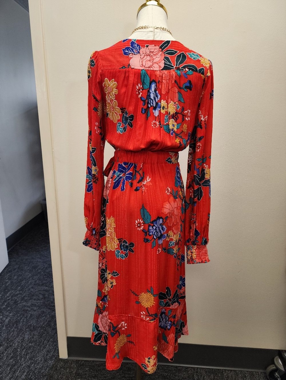 Anthropologie Red Floral Wrap Midi Dress Size 2 - Picture 6 of 10